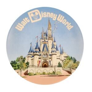 Walt Disney World Cinderella Castle Collectible Decorative Plate Japan 6.5"